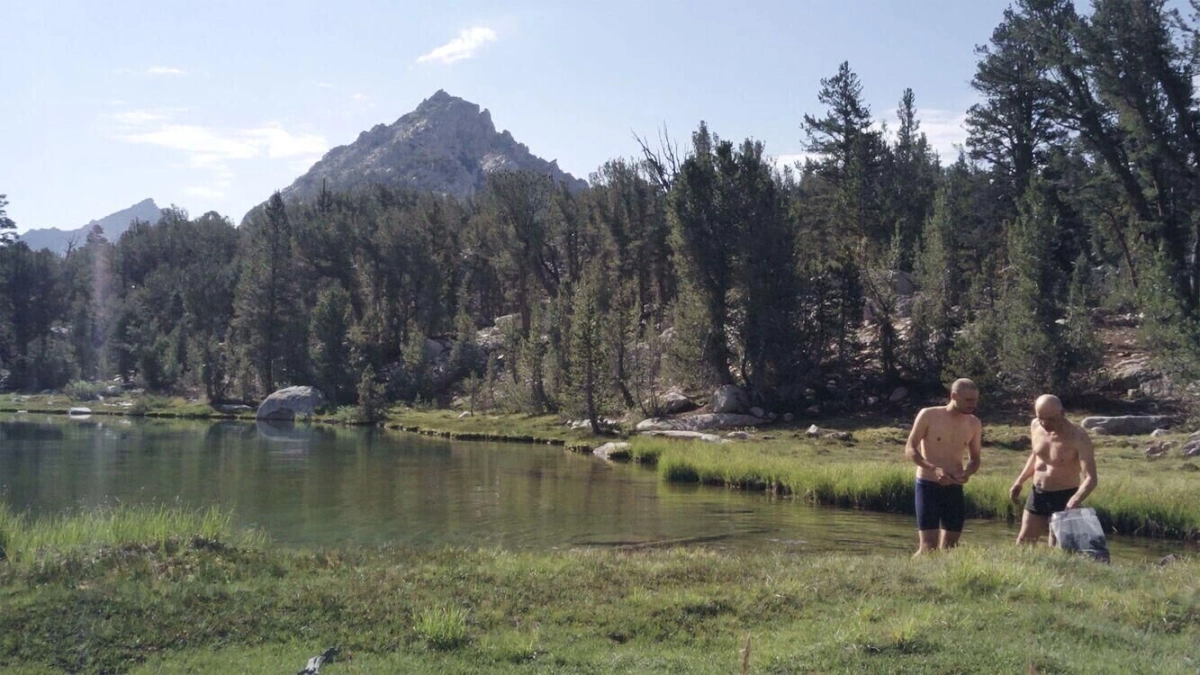 Docs: In Between these Mountains